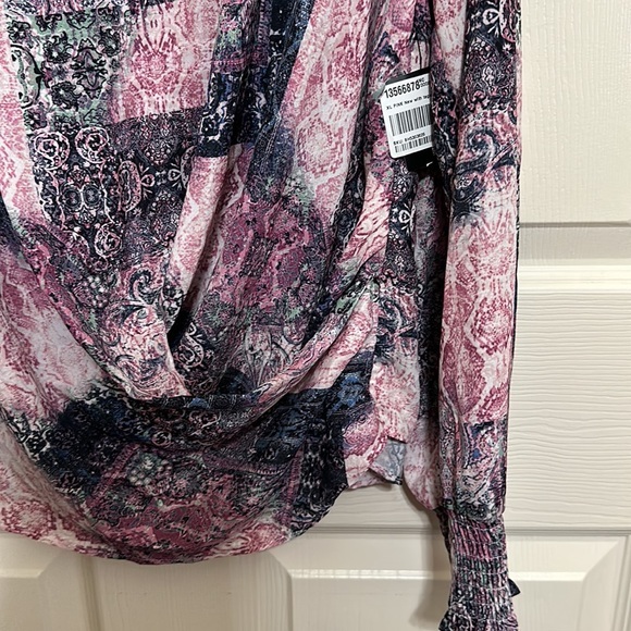 INC Womens Pink Keyhole Twist Front Shirt Blouse Top NWT Says XL but fits medium - Picture 5 of 9